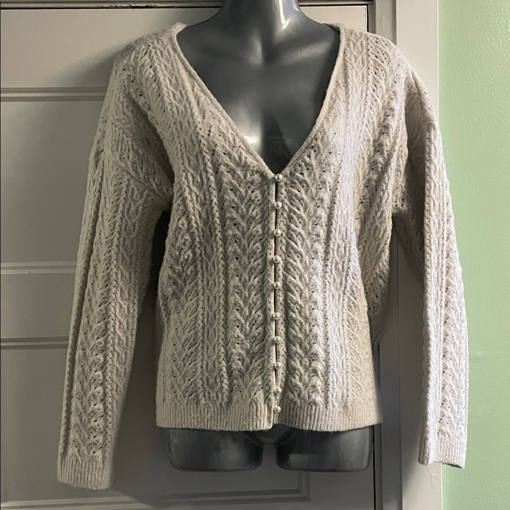 Chic Cream Cable Knit Cardigan